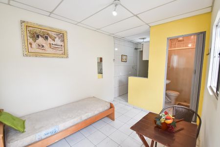 Casa à venda com 270m², 3 quartos e 2 vagas Casa à venda com 270m², 3 quartos e 2 vagasEdícula / quarto