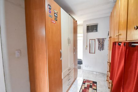 Casa à venda com 270m², 3 quartos e 2 vagas Casa à venda com 270m², 3 quartos e 2 vagasCloset da suíte