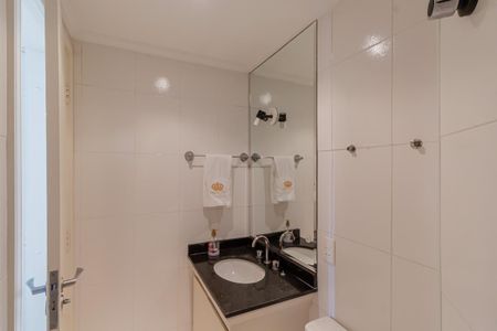 Apartamento à venda com 100m², 3 quartos e 2 vagasBanheiro