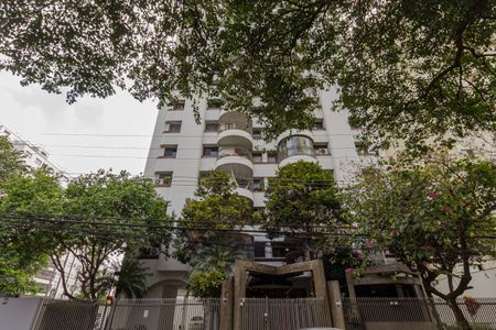 Apartamento à venda com 100m², 3 quartos e 2 vagasFachada