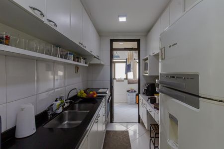 Apartamento à venda com 100m², 3 quartos e 2 vagasCozinha