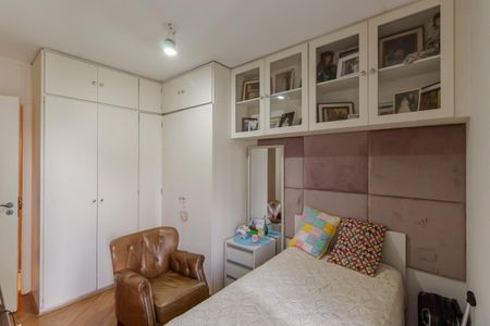 Apartamento à venda com 100m², 3 quartos e 2 vagasQuarto 2