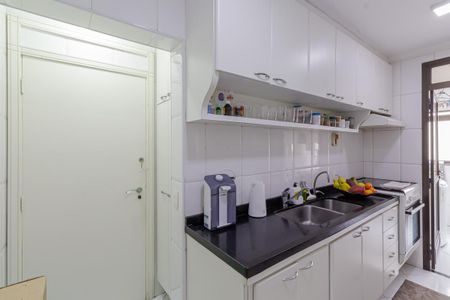 Apartamento à venda com 100m², 3 quartos e 2 vagasCozinha