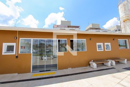 Apartamento para alugar com 42m², 2 quartos e sem vaga Apartamento para alugar com 42m², 2 quartos e sem vagaÁrea comum - Salão de festas