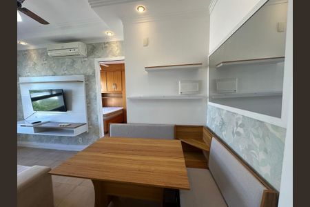 Sala de apartamento para alugar com 1 quarto, 43m² em Melville Empresarial Ii, Barueri