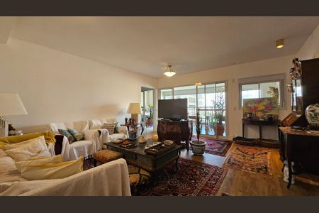 Apartamento à venda com 220m², 3 quartos e 3 vagas Apartamento à venda com 220m², 3 quartos e 3 vagasSala