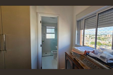 Apartamento à venda com 220m², 3 quartos e 3 vagas Apartamento à venda com 220m², 3 quartos e 3 vagasQuarto Suíte