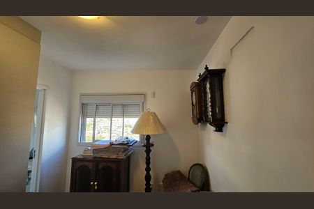 Apartamento à venda com 220m², 3 quartos e 3 vagas Apartamento à venda com 220m², 3 quartos e 3 vagasQuarto Suíte