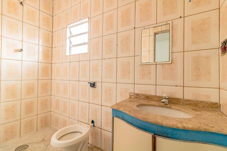 Casa à venda com 70m², 2 quartos e sem vagaBanheiro Social 2