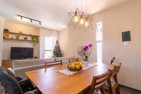 Apartamento à venda com 75m², 2 quartos e 1 vaga Apartamento à venda com 75m², 2 quartos e 1 vagaSala