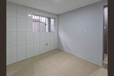 Casa para alugar com 79m², 1 quarto e 1 vaga