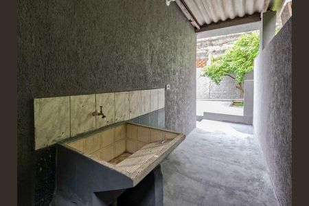 Casa para alugar com 80m², 1 quarto e 1 vaga