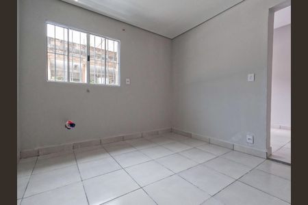 Casa para alugar com 80m², 1 quarto e 1 vaga