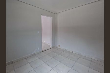 Casa para alugar com 80m², 1 quarto e 1 vaga