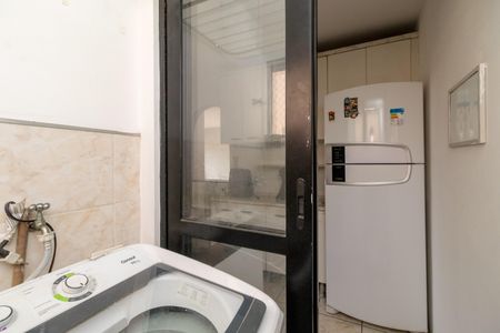 Apartamento à venda com 47m², 2 quartos e 1 vaga Apartamento à venda com 47m², 2 quartos e 1 vagaÁrea de Serviço