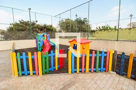 Apartamento à venda com 47m², 2 quartos e 1 vaga Apartamento à venda com 47m², 2 quartos e 1 vagaÁrea comum - Playground