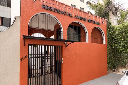 Apartamento à venda com 47m², 2 quartos e 1 vaga Apartamento à venda com 47m², 2 quartos e 1 vagaPortaria