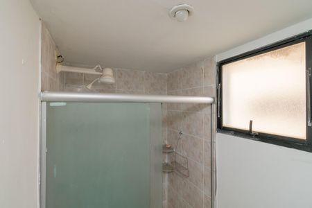 Apartamento à venda com 47m², 2 quartos e 1 vaga Apartamento à venda com 47m², 2 quartos e 1 vagaBanheiro