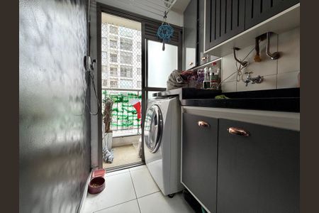 Apartamento à venda com 55m², 2 quartos e 1 vaga Apartamento à venda com 55m², 2 quartos e 1 vagaÁrea de Serviço