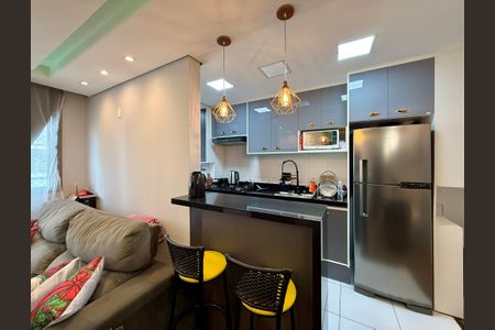 Apartamento à venda com 55m², 2 quartos e 1 vaga Apartamento à venda com 55m², 2 quartos e 1 vagaCozinha