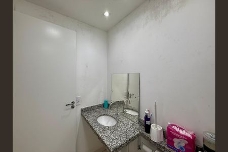 Apartamento à venda com 55m², 2 quartos e 1 vaga Apartamento à venda com 55m², 2 quartos e 1 vagaBanheiro Social