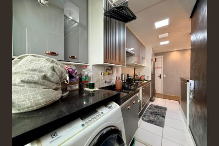 Apartamento à venda com 55m², 2 quartos e 1 vaga Apartamento à venda com 55m², 2 quartos e 1 vagaÁrea de Serviço