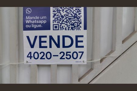 Casa à venda com 135m², 2 quartos e 1 vaga Casa à venda com 135m², 2 quartos e 1 vagaPlaquinha
