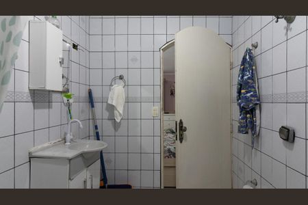 Casa à venda com 135m², 2 quartos e 1 vaga Casa à venda com 135m², 2 quartos e 1 vagaBanheiro da Suíte 1