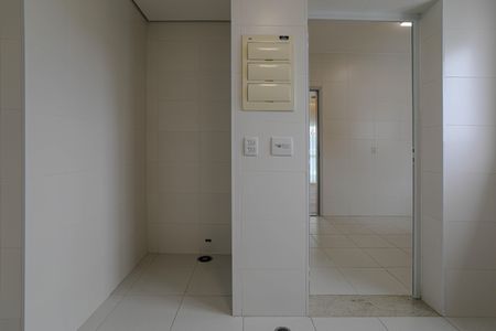 Apartamento para alugar com 103m², 3 quartos e 2 vagas Apartamento para alugar com 103m², 3 quartos e 2 vagasÁrea de Serviço