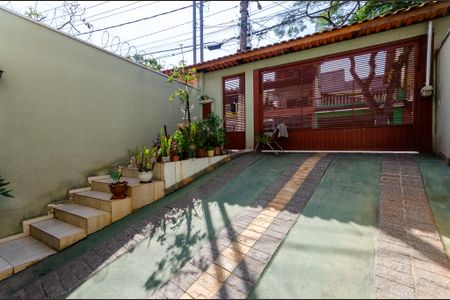 Casa para alugar com 250m², 4 quartos e 3 vagas Casa para alugar com 250m², 4 quartos e 3 vagasGaragem