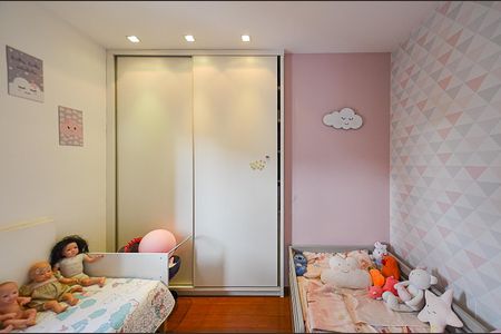 Apartamento à venda com 95m², 3 quartos e 3 vagasQuarto 2