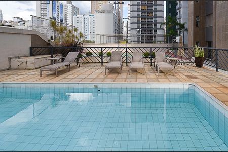 Apartamento à venda com 95m², 3 quartos e 3 vagasÁrea comum - Piscina