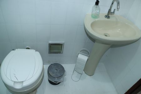 Casa para alugar com 72m², 2 quartos e 1 vagaBanheiro Social