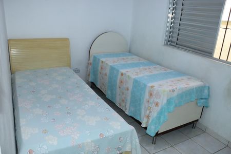 Casa para alugar com 72m², 2 quartos e 1 vagaQuarto 1