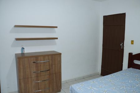 Casa para alugar com 72m², 2 quartos e 1 vagaQuarto 2