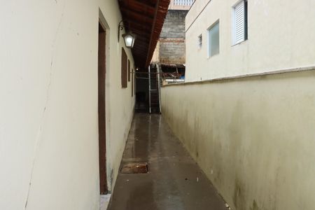 Casa para alugar com 72m², 2 quartos e 1 vagaÁrea comum