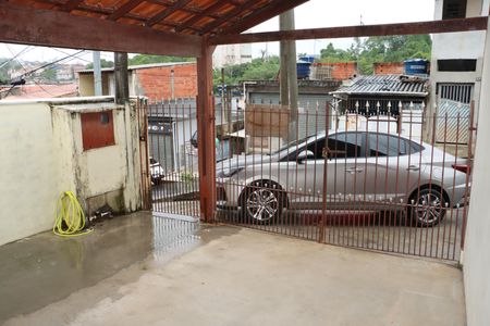 Casa para alugar com 72m², 2 quartos e 1 vagaÁrea comum