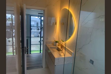 Casa à venda com 225m², 3 quartos e 4 vagasBanheiro