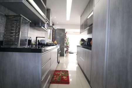 Apartamento à venda com 115m², 3 quartos e 2 vagasCozinha