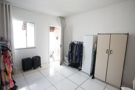Casa de condomínio à venda com 87m², 3 quartos e 2 vagasQuarto Suíte
