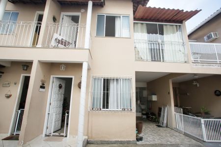 Casa de condomínio à venda com 87m², 3 quartos e 2 vagasFrente da Casa