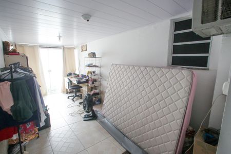 Casa de condomínio à venda com 87m², 3 quartos e 2 vagasQuarto 2
