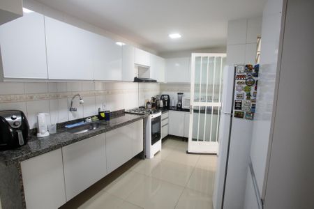 Casa de condomínio à venda com 87m², 3 quartos e 2 vagasCozinha