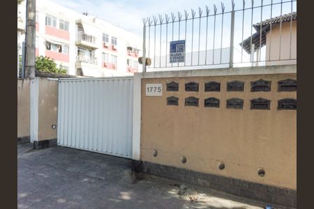 Casa de condomínio à venda com 87m², 3 quartos e 2 vagasFachada
