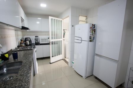 Casa de condomínio à venda com 87m², 3 quartos e 2 vagasCozinha