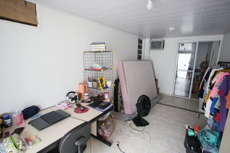 Casa de condomínio à venda com 87m², 3 quartos e 2 vagasQuarto 2