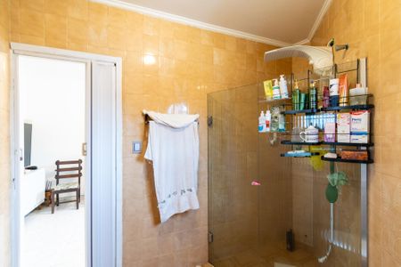 Casa para alugar com 250m², 3 quartos e 2 vagas Casa para alugar com 250m², 3 quartos e 2 vagasBanheiro da Suíte