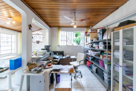 Casa para alugar com 250m², 3 quartos e 2 vagas Casa para alugar com 250m², 3 quartos e 2 vagasEscritório