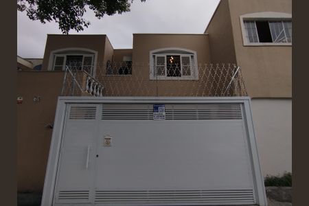 Casa para alugar com 250m², 3 quartos e 2 vagas