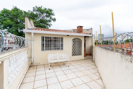 Casa para alugar com 250m², 3 quartos e 2 vagas Casa para alugar com 250m², 3 quartos e 2 vagasSacada do Escritório